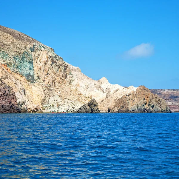 Du bateau mer et ciel en mer Méditerranée santorin Grèce — Photo