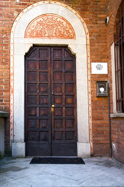 Itália lombardia no milano pavimento da igreja velha — Fotografia de Stock