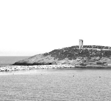 Akdeniz se tekne adalarından köpük ve köpük Yunanistan