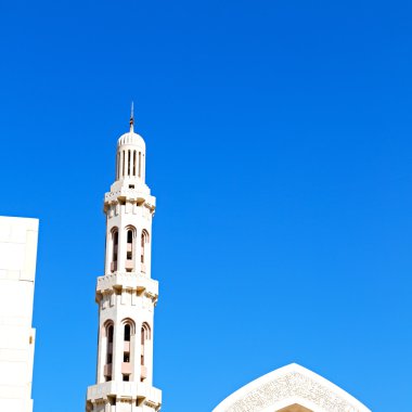 Umman muscat oteli eski Camii Minare ve din gökyüzü temizleyin