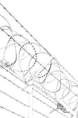 Umman barbwire içinde arka plan ve bulutlu gökyüzü