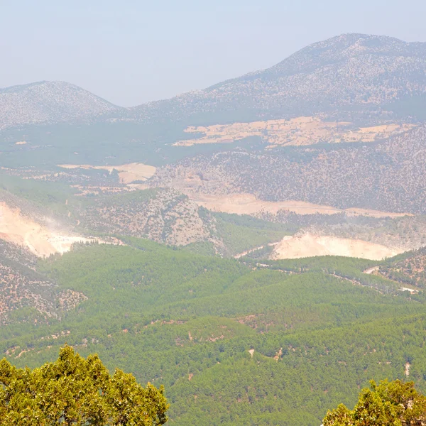 Mountain bush Anatolien arv ruinerna från kullen i Asien — Stockfoto