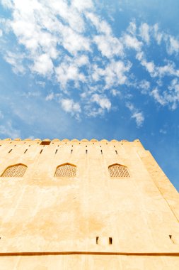 Umman Muscat eski savunma fort battlesment gökyüzü bir
