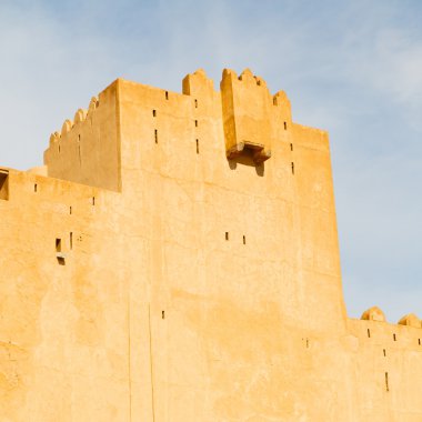Umman Muscat eski savunma fort battlesment gökyüzü bir
