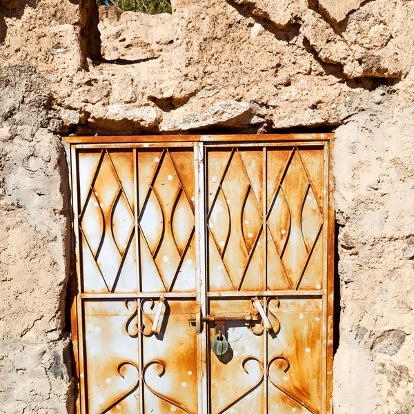 In   oman old wooden  door — Stock Photo, Image
