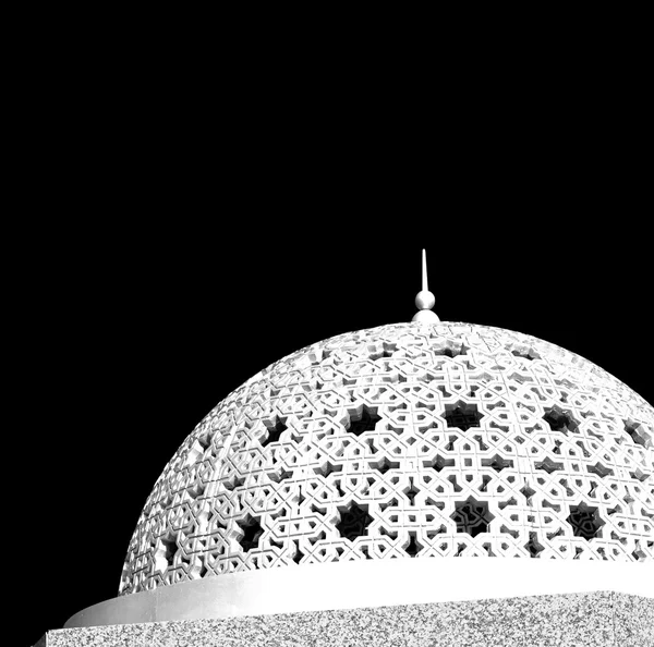 In oman muscat the old mosque minaret and religion in clear sky — Stock Photo, Image