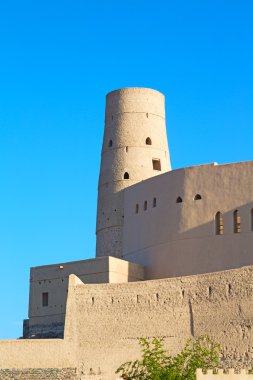 Umman Muscat eski savunma fort battlesment gökyüzü bir