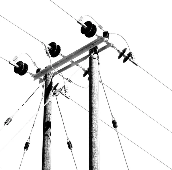 In oman the electric cable wood pylon energy and current line — Stock Photo, Image