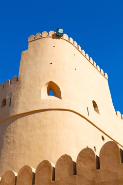 Umman Muscat eski savunma fort battlesment gökyüzü bir