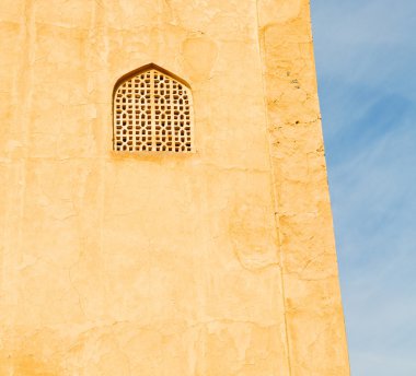 Umman Muscat eski savunma fort battlesment gökyüzü bir