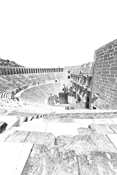 Aspendos et cassé en dinde europe le vieux théâtre abstrac — Photo