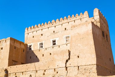 Umman Muscat eski savunma fort battlesment gökyüzü bir