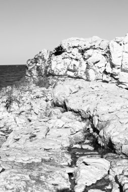 Umman sahil şeridi denizde okyanus Körfez rock ve plaj gökyüzü sakin ol