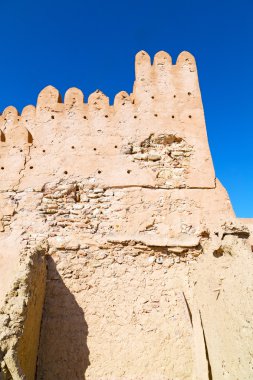 Umman Muscat eski savunma fort battlesment gökyüzü bir