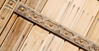 Umman eski antika kapı doku ve soyut arka plan doğrultusunda