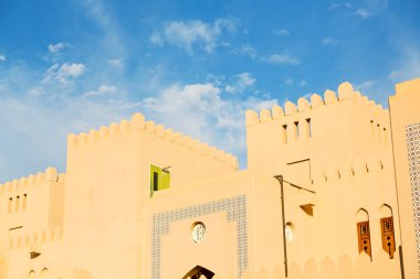 Umman Muscat eski savunma fort battlesment gökyüzü bir