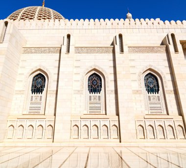 Umman muscat oteli eski Camii Minare ve din gökyüzü temizleyin