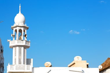 Umman muscat oteli eski Camii Minare ve din gökyüzü temizleyin