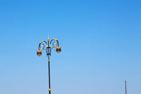 Na luz oman no céu — Fotografia de Stock