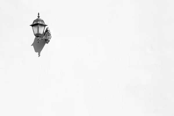 Em oman a lâmpada de rua — Fotografia de Stock