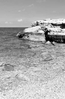 Umman sahil şeridi denizde okyanus Körfez rock ve plaj gökyüzü sakin ol