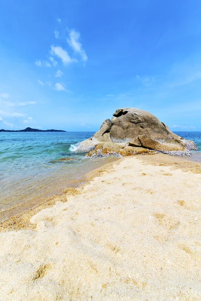 Ásia branco praia rochas sul china mar kho samui — Fotografia de Stock