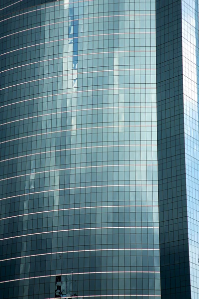 Азія Бангкок Таїланд деякі вікна синій хмарочос в — стокове фото