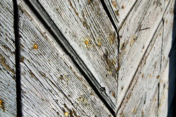 Rusty brass wood italy lombardy — Stock Photo, Image