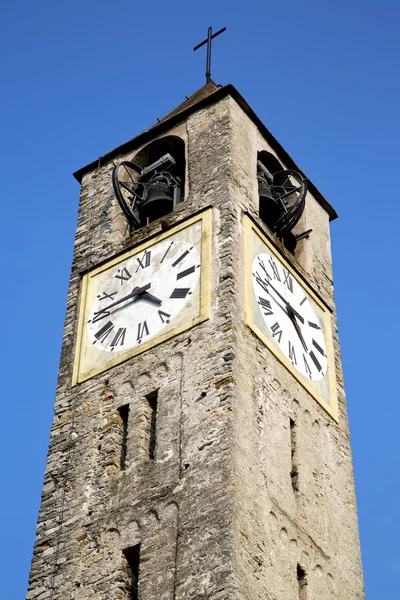 Cadrezzate astratto campanile giornata di sole — Foto Stock