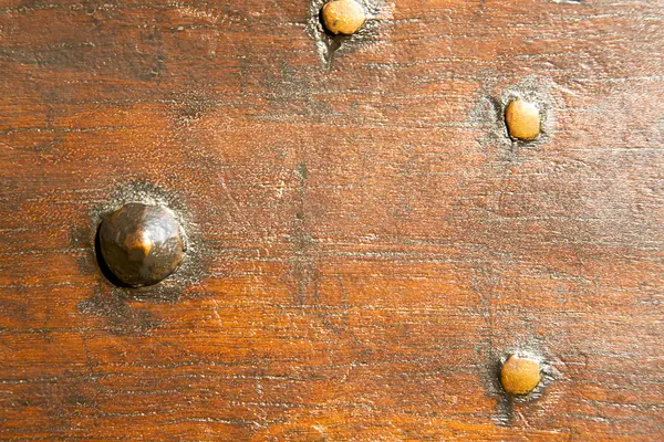 In ottone mozzato legno marrone italia lombardia milano — Foto Stock