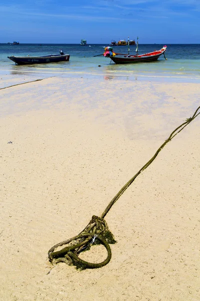 Ásia no kho tao baía ilha praia branca âncora do mar — Fotografia de Stock