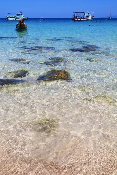 Asie v kho tao bay ostrov beach a Jihočínském moři — Stock fotografie