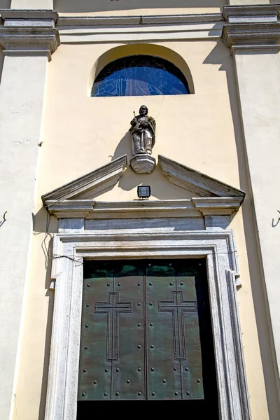 Italy  lombardy     in  the sumirago  old   church  closed bric — Stock Photo, Image