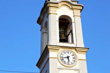 Gorla eski ll ve kilise güneşli gün 