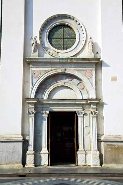 Lombardy    in  the busto brick tower sidewalk italy — Stock Photo, Image