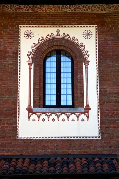 Rose window   lombardy     in  the castellanza  old — Stock Photo, Image