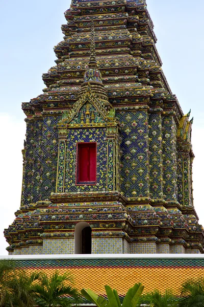 Tailandia flequillo en templo planta cruz abstracta — Foto de Stock