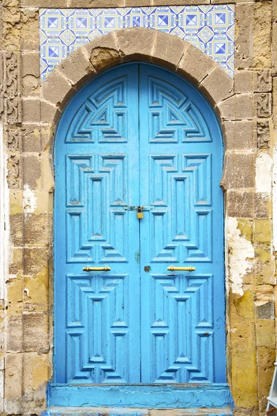 Puerta antigua en — Foto de Stock