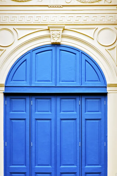 Asia bangkok thailand window  door    brick — Stock Photo, Image