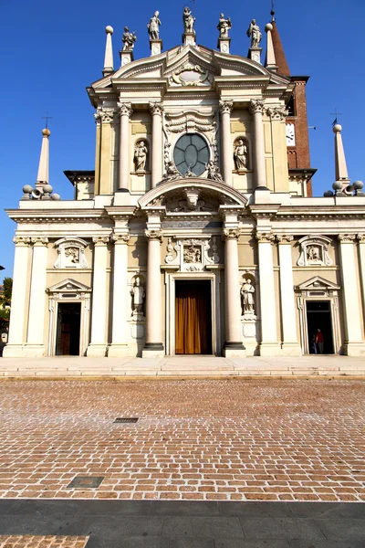 Busto arsizio i gammalt stängd trottoaren Italien Lombardiet — Stockfoto