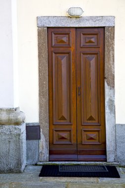  SUMIRAGO eski kilise adım wal içinde İtalya lombardy