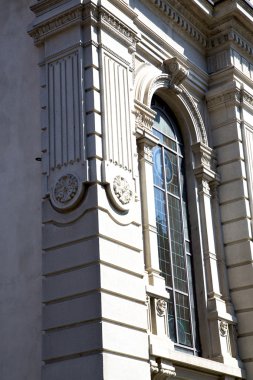 castellanza eski kule döşemesinin gül pencere  