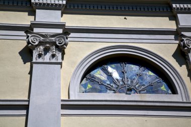 gül pencere İtalya lombardy sumırago içinde tuğla kapalı