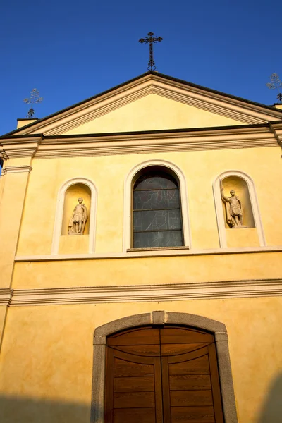 Rose window Italië Lombardije in de samarate oude kerk — Stockfoto