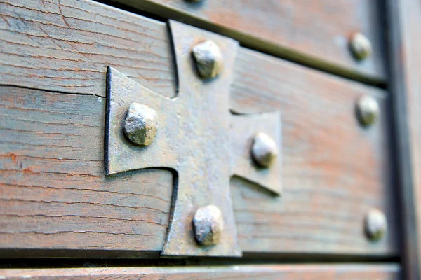Croce lombardia arsago seprio astratto sfocatura chiuso legno ita — Foto Stock