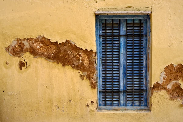 Острів в'язниці Занзібар і старе вікно — стокове фото