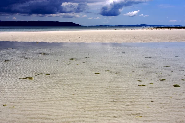 Sky sand  and isle — Stock Photo, Image