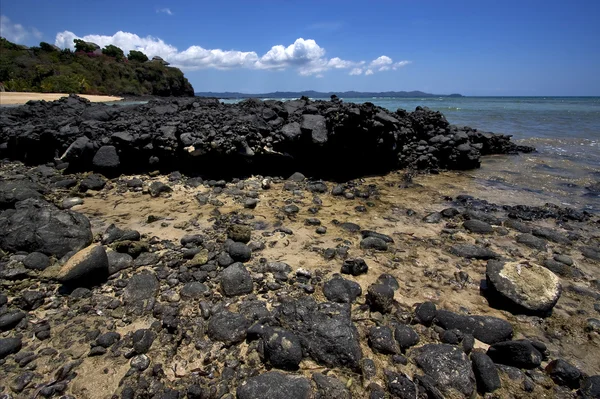 Entrometida ser rocas —  Fotos de Stock