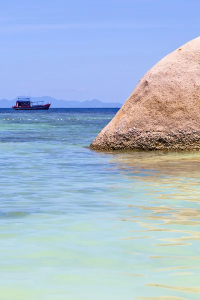 Ásia no kho tao baía ilha praia branca pedras casa barco — Fotografia de Stock