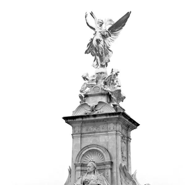 Historic   marble and statue in old city of london england — Stock Photo, Image